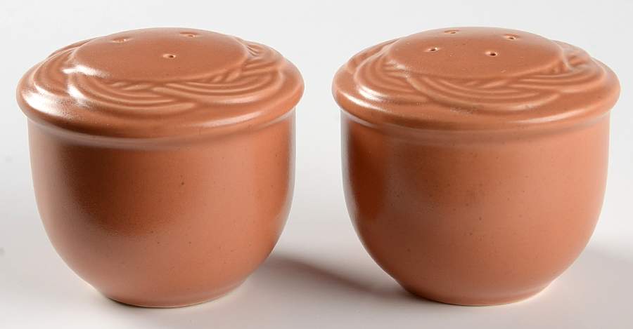Acadia Sienna Salt & Pepper Set by Pfaltzgraff-1