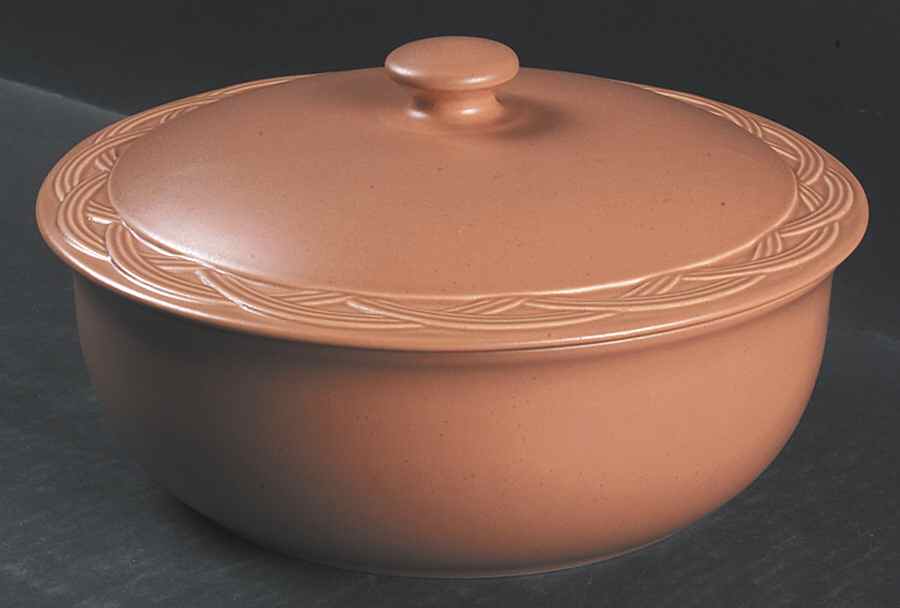 Acadia Sienna 2 Qt Round Covered Casserole by Pfaltzgraff-1