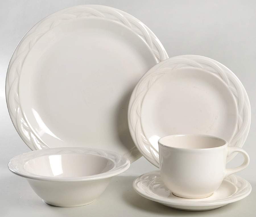 Acadia White 5 Piece Place Setting by Pfaltzgraff-1
