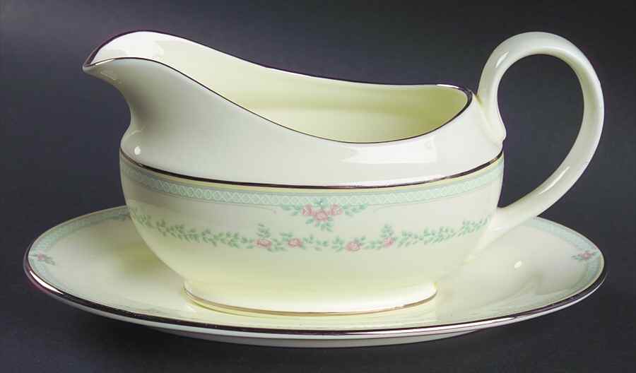 Alexandra Gravy Boat & Underplate by Pfaltzgraff-1