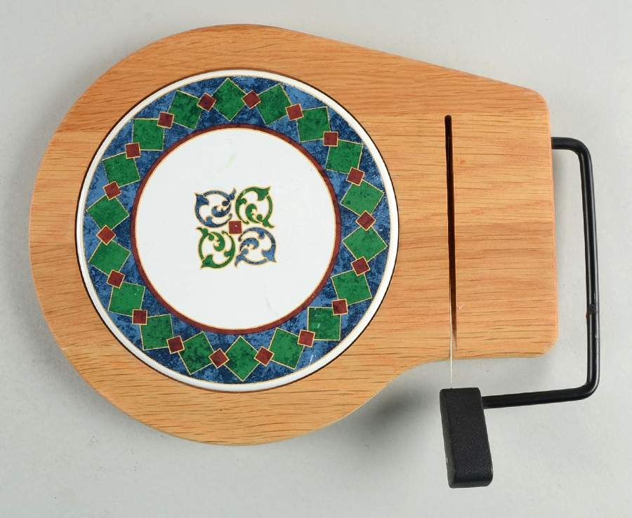 Amalfi Classic Cheese Board (1 Tile and Slicer) by Pfaltzgraff-1