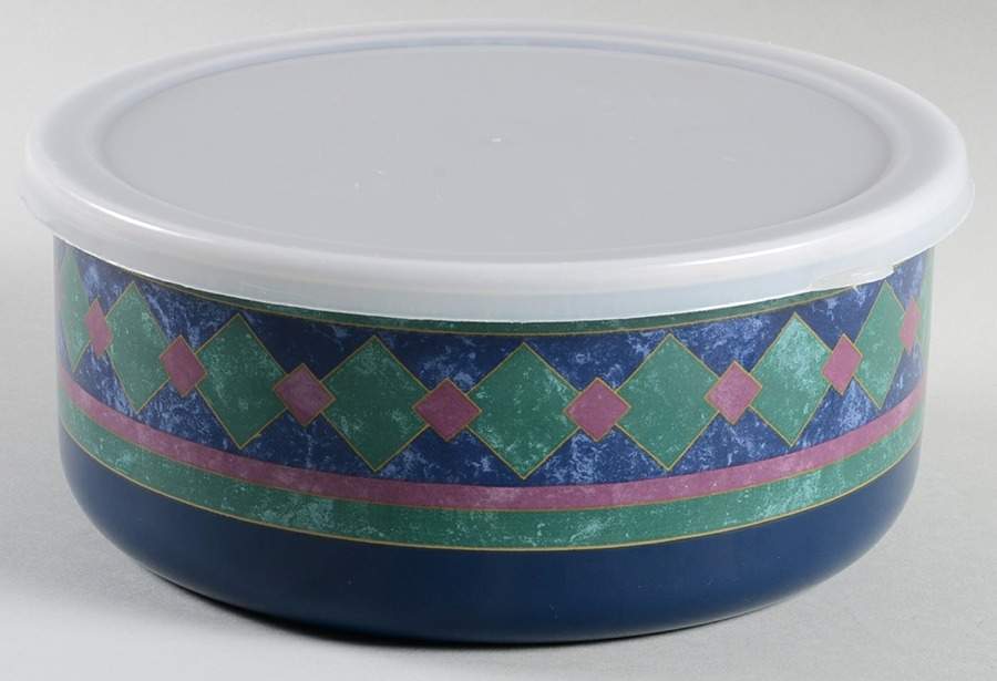 Amalfi Classic 71/4" Metal Bowl W/Plastic Lid by Pfaltzgraff-1