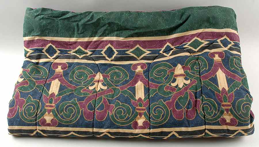 Amalfi Classic Twin Size Comforter by Pfaltzgraff-1