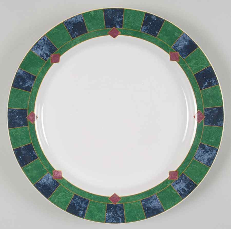 Amalfi Classic Luncheon Plate by Pfaltzgraff-1