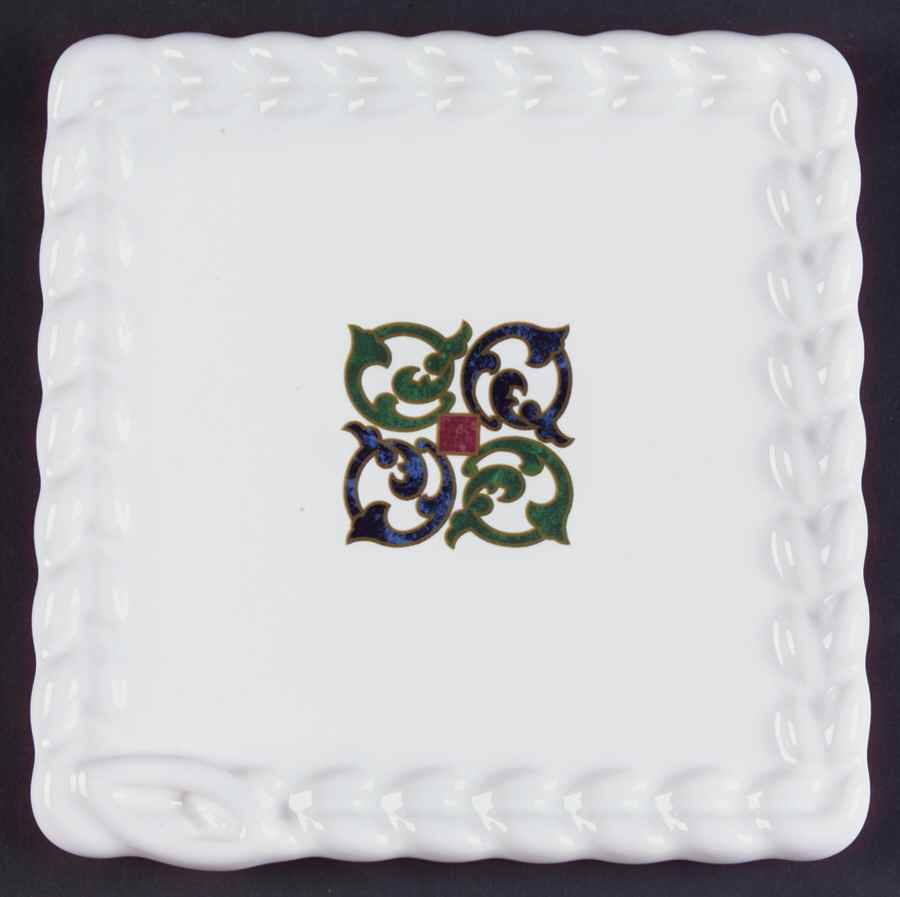 Amalfi Classic Embossed Square Trivet by Pfaltzgraff-1