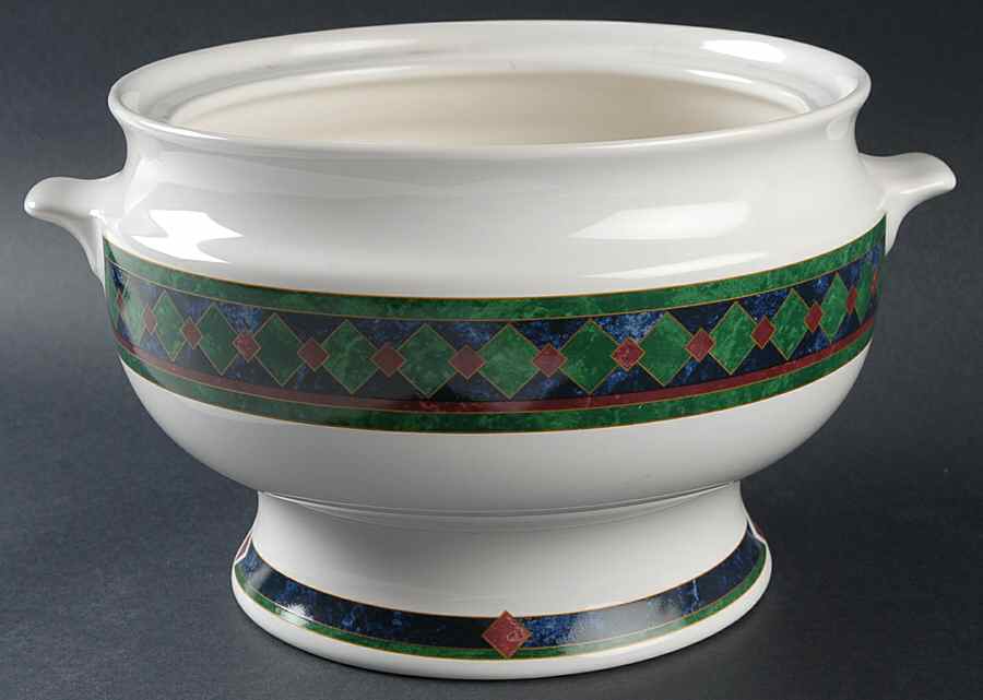 Amalfi Classic Tureen No Lid by Pfaltzgraff-1