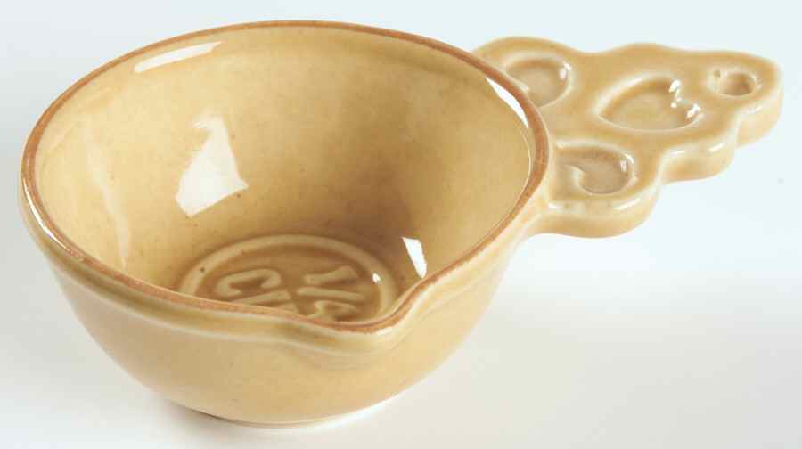 America (Discontinued 1989) 1/4 Cup Measuring Cup by Pfaltzgraff-1