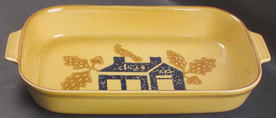 America (Discontinued 1989) 14" Rectangular Baker by Pfaltzgraff-1