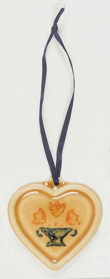 America (Discontinued 1989) Heart Ornament by Pfaltzgraff-1