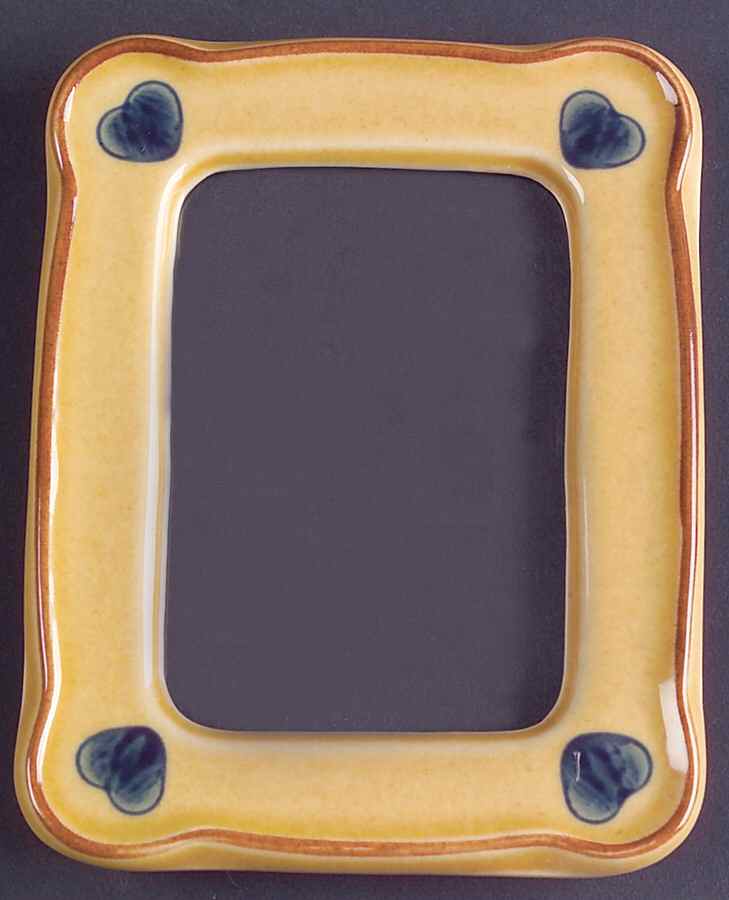 America (Discontinued 1989) Picture Frame Magnet by Pfaltzgraff-1