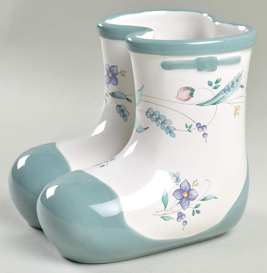 April Boots Planter by Pfaltzgraff-1