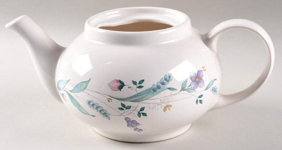 April Teapot No Lid by Pfaltzgraff-1