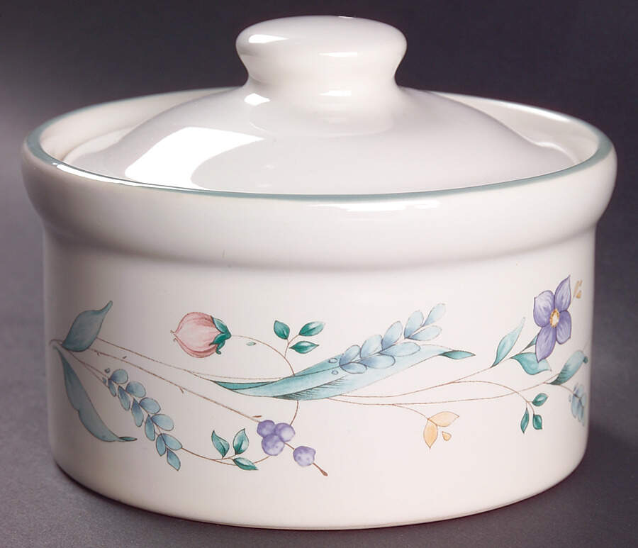 April Large Butter Tub & Lid by Pfaltzgraff-1