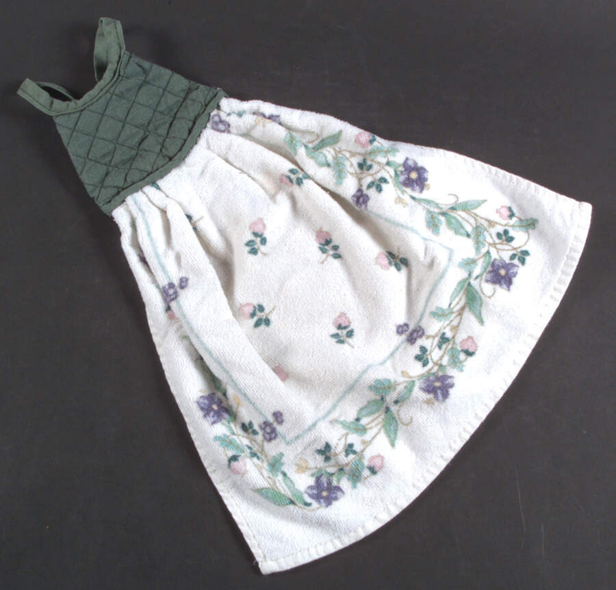 April Cloth Tie Towel by Pfaltzgraff-1