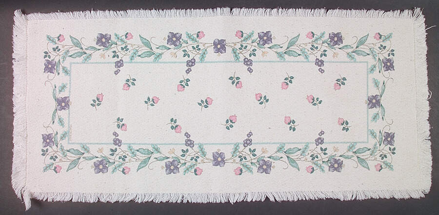 April Cloth Table Runner by Pfaltzgraff-1