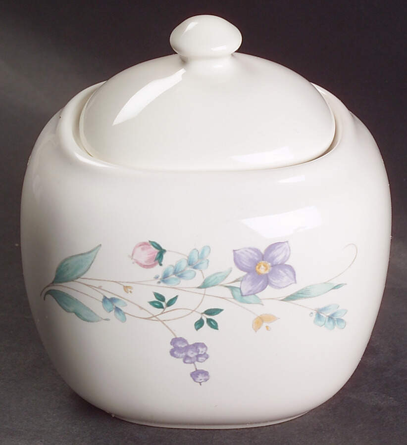 April Sugar Bowl & Lid by Pfaltzgraff-1