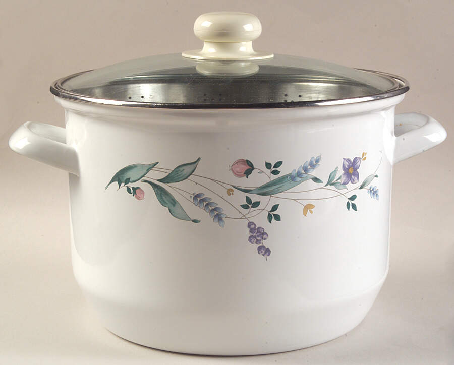 April 8 Quart Stockpot/Steamer with Glass Lid by Pfaltzgraff-1