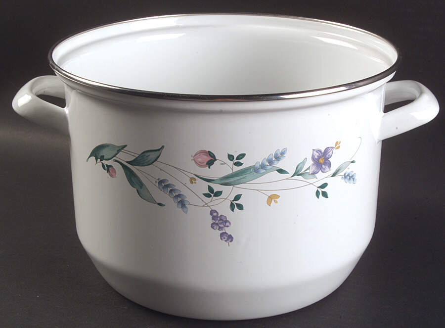 April 8 Quart Metal Stockpot No Lid by Pfaltzgraff-1