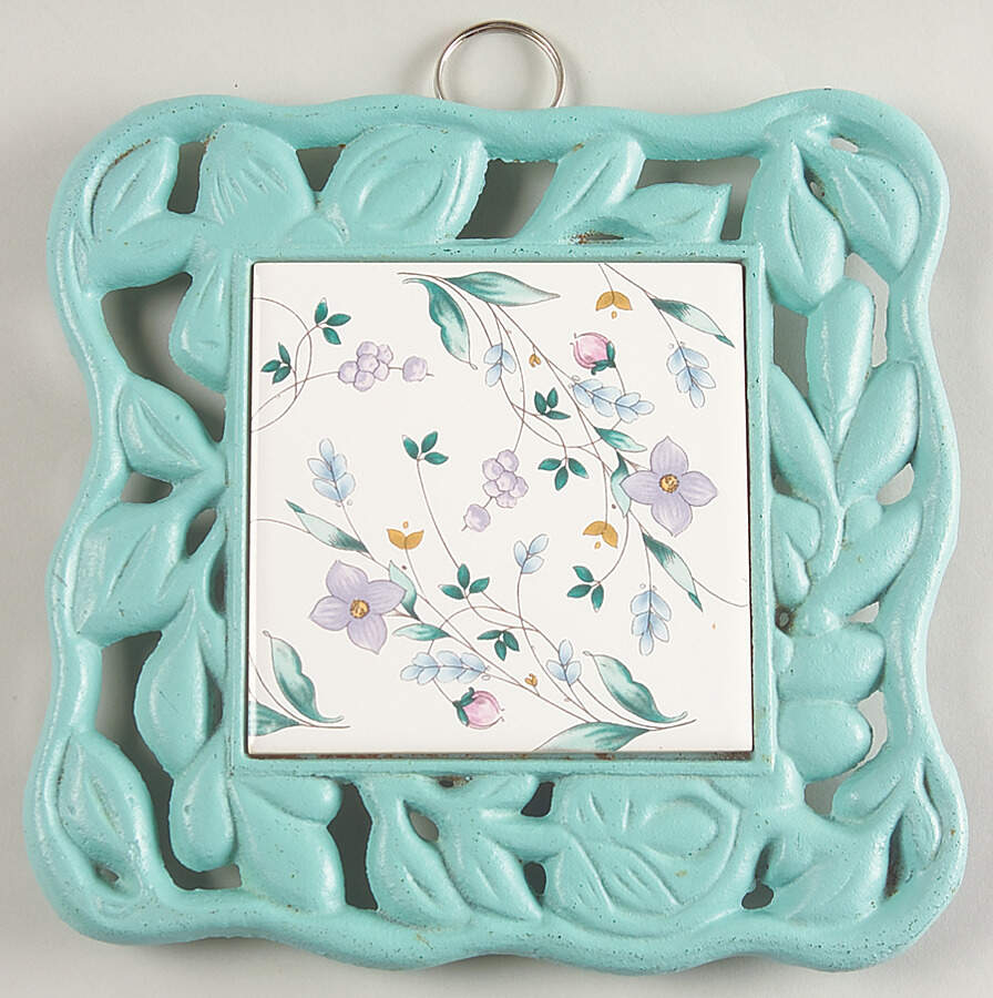 April Hanging Trivet by Pfaltzgraff-1
