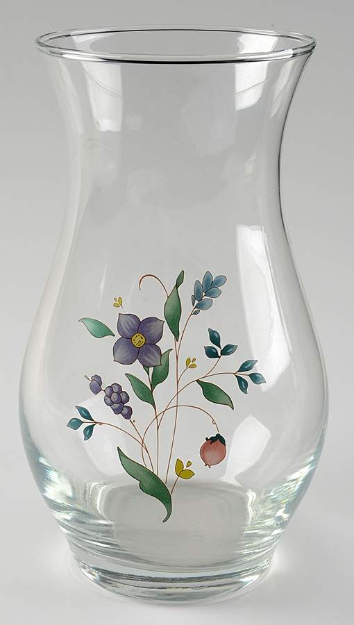 April Glassware Vase by Pfaltzgraff-1