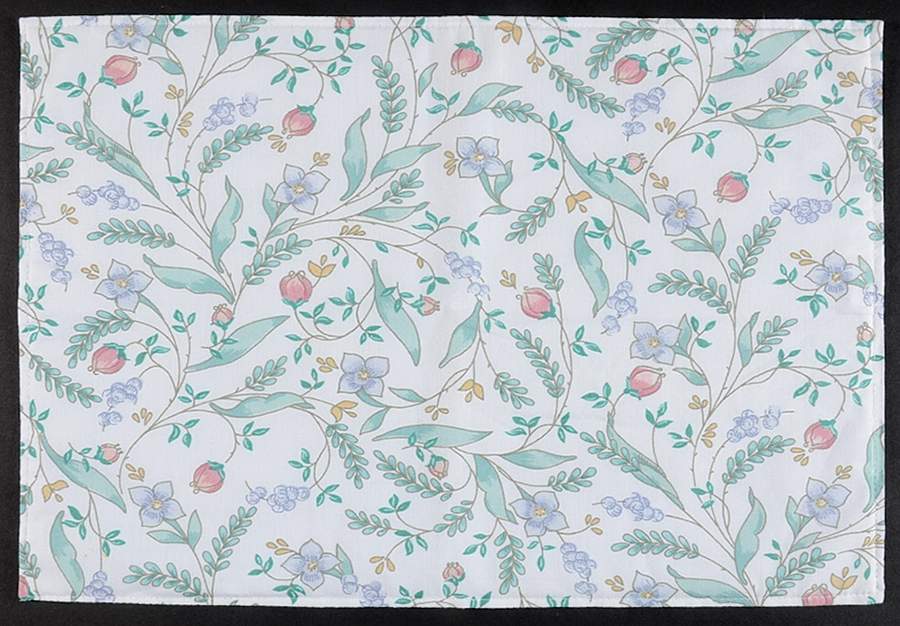 April Cloth Placemat by Pfaltzgraff-1
