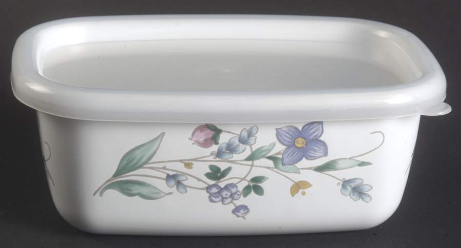 April 6" Metal Rectangular Baker W/Plastic Lid by Pfaltzgraff-1