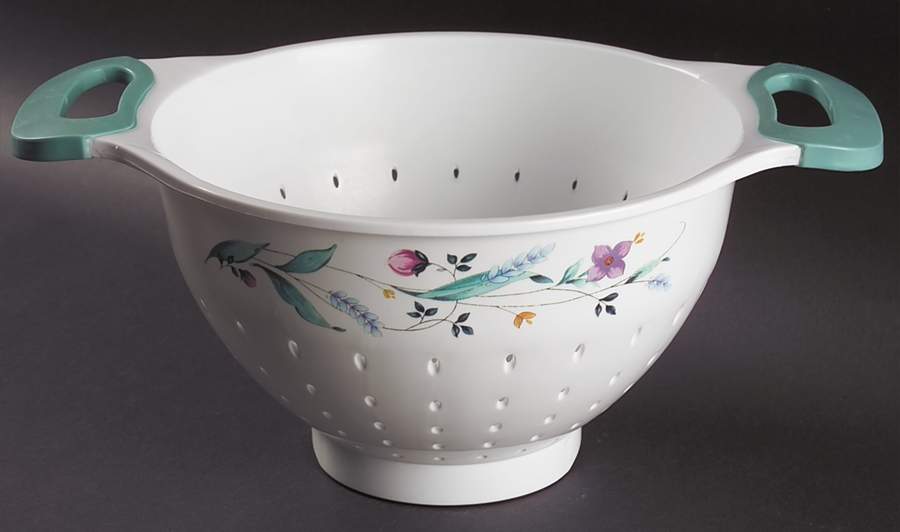 April Melamine Colander by Pfaltzgraff-1