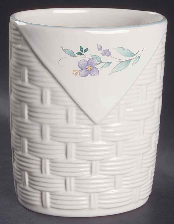 April Basketweave Utensil Holder by Pfaltzgraff-1