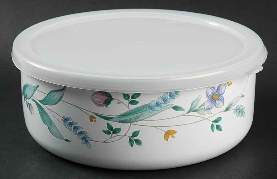 April 71/4" Metal Bowl W/Plastic Lid by Pfaltzgraff-1