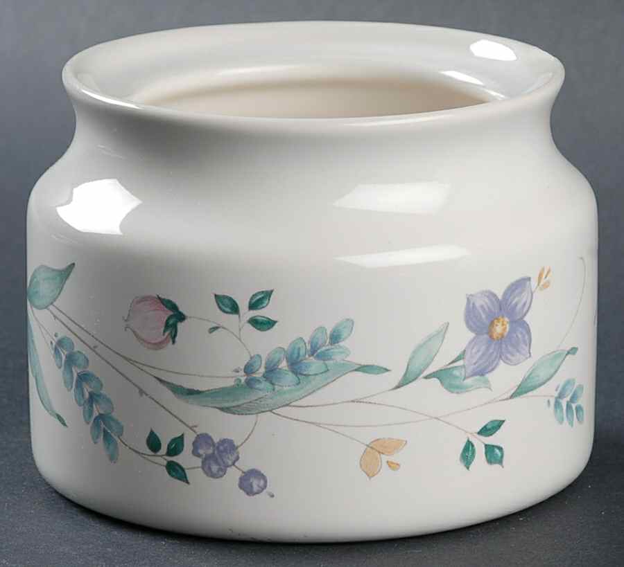 April Sugar Bowl No Lid by Pfaltzgraff-1