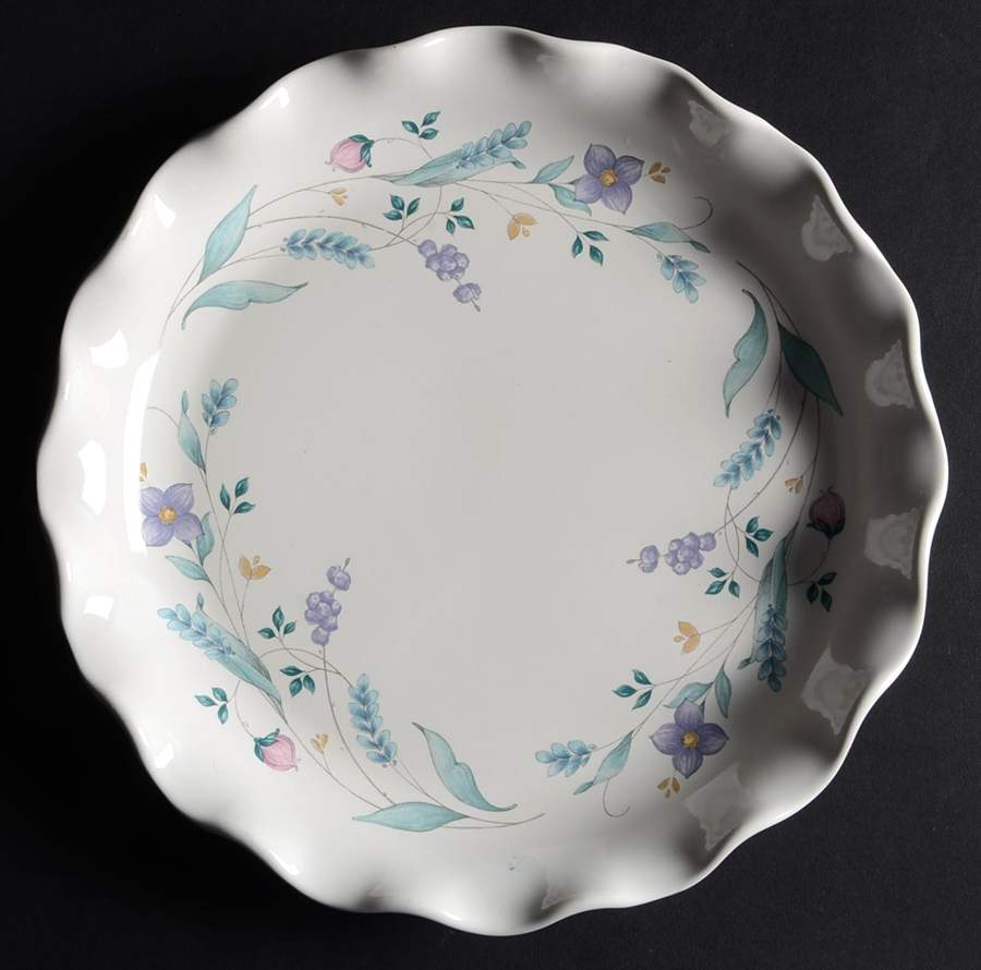 April Fluted Luncheon Plate by Pfaltzgraff-1