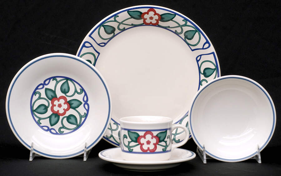Arbor Vine 40 Piece Estate Set by Pfaltzgraff-1