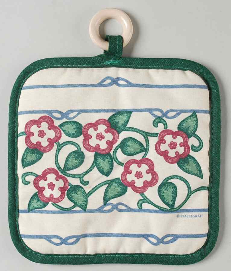 Arbor Vine Cloth Potholder by Pfaltzgraff-1
