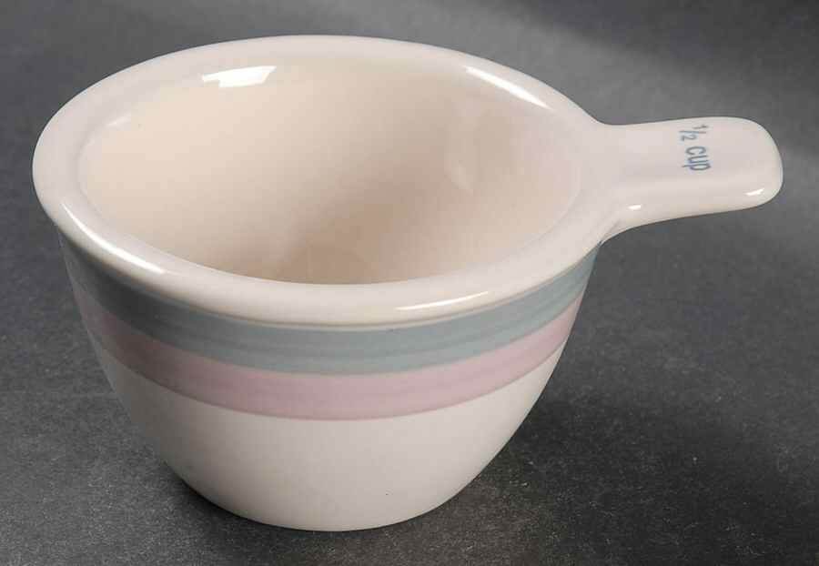 Aura Pink 1/2 Cup Measuring Cup by Pfaltzgraff-1