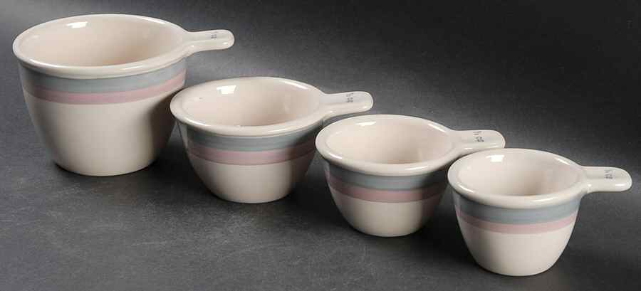 Aura Pink Measuring Cup Set (1 Cup,1/2 Cup,1/3 Cup,1/4 Cup) by Pfaltzgraff-1