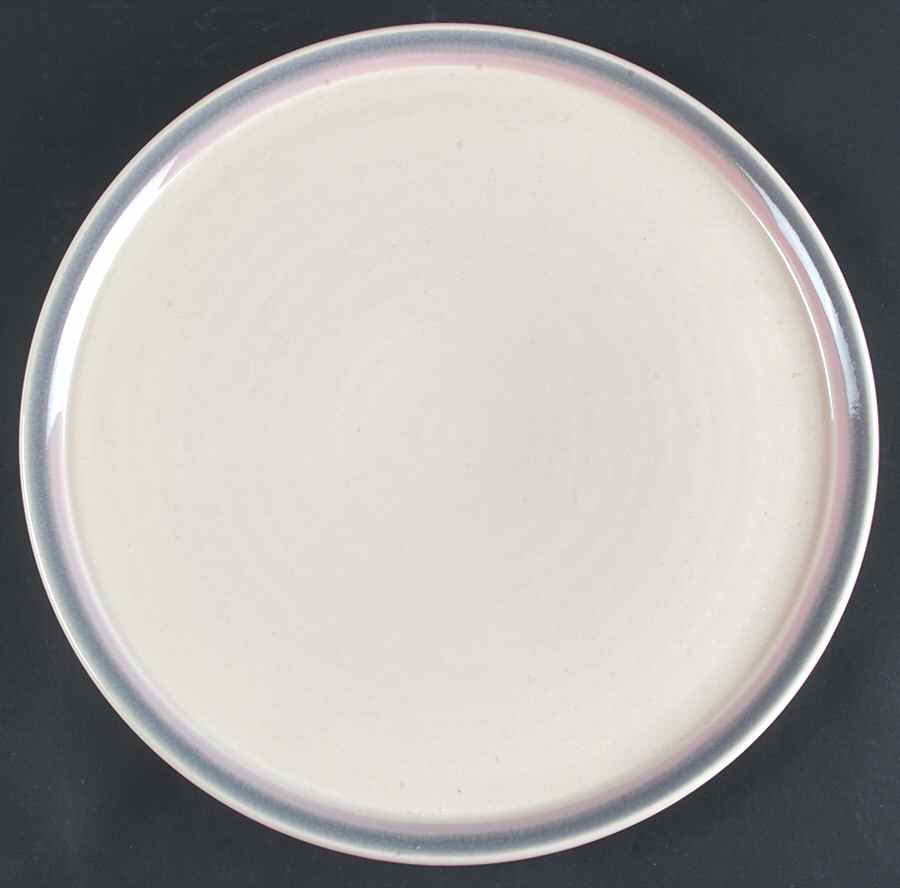 Aura Pink 12" Round Platter by Pfaltzgraff-1