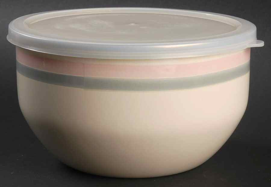 Aura Pink 7" Metal Bowl & Plastic Lid by Pfaltzgraff-1
