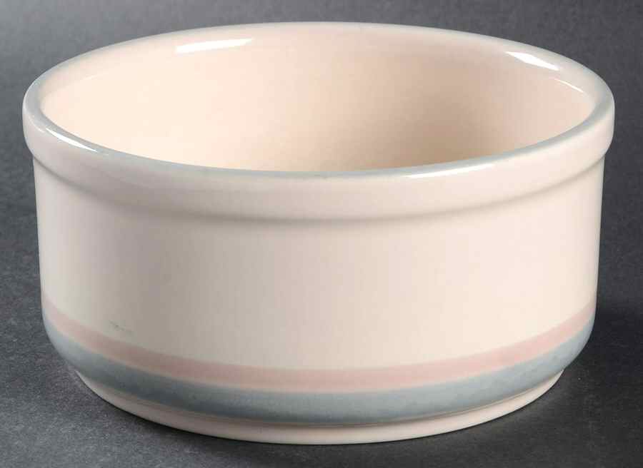 Aura Pink Small Pet Bowl by Pfaltzgraff-1