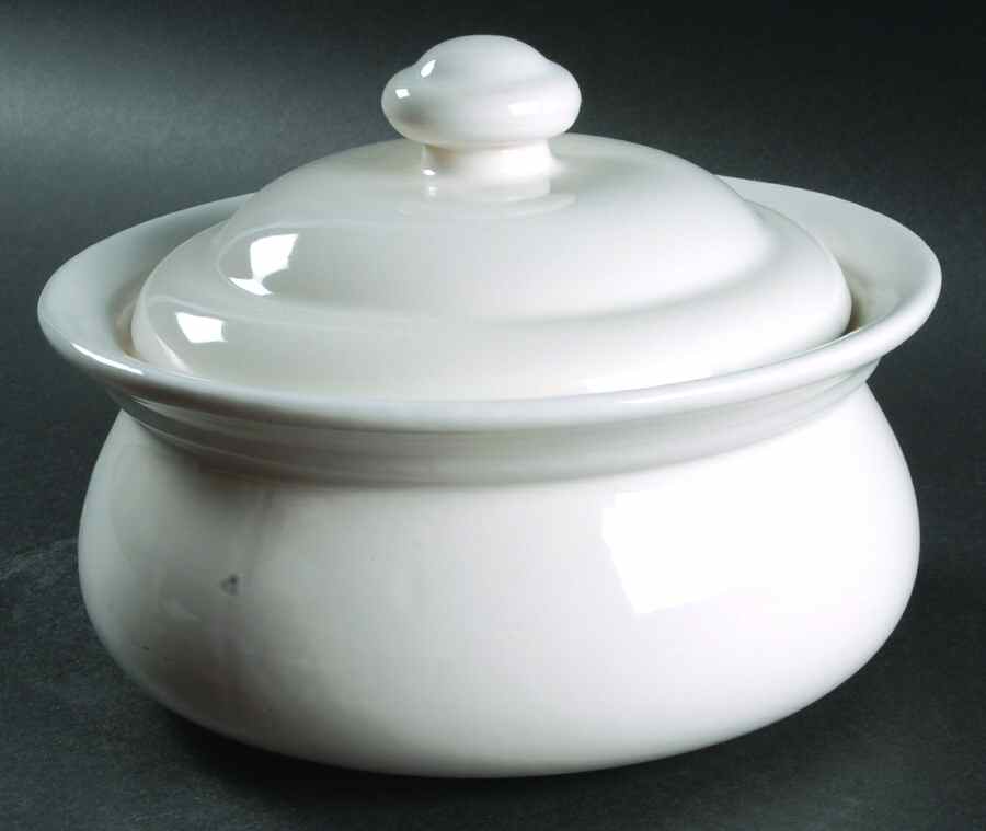 Basic White 1.5 Qt Round Covered Casserole by Pfaltzgraff-1