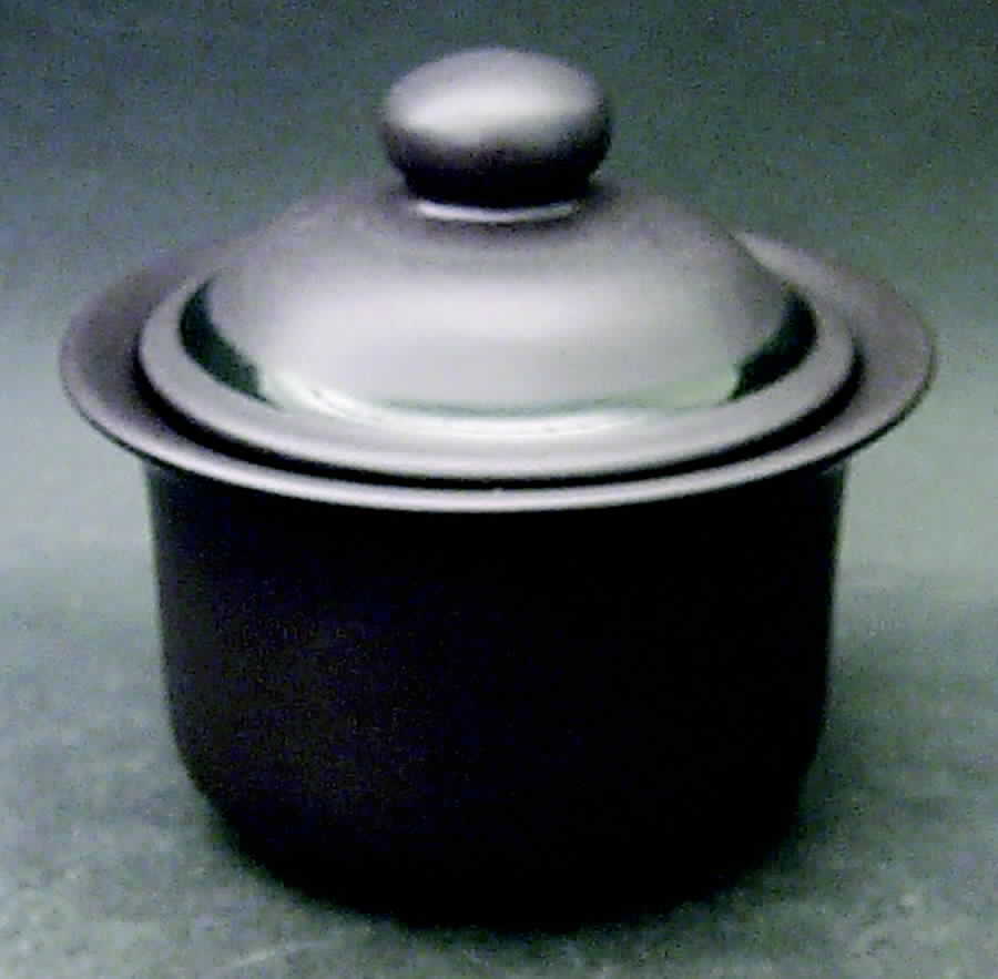 Black Pinwheels Sugar Bowl & Lid by Pfaltzgraff-1