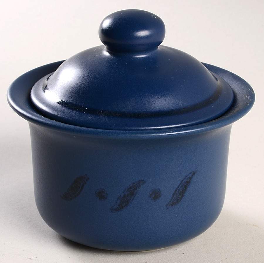 Blue Pinwheels Sugar Bowl & Lid by Pfaltzgraff-1