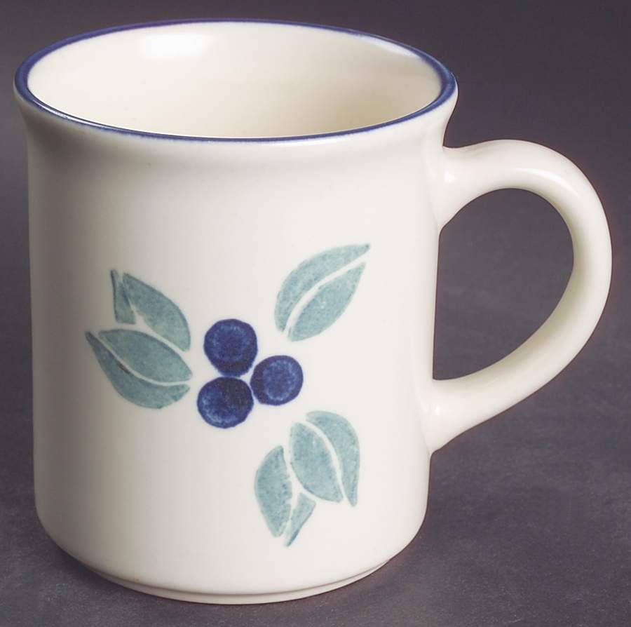 Blueberry Mug by Pfaltzgraff-1
