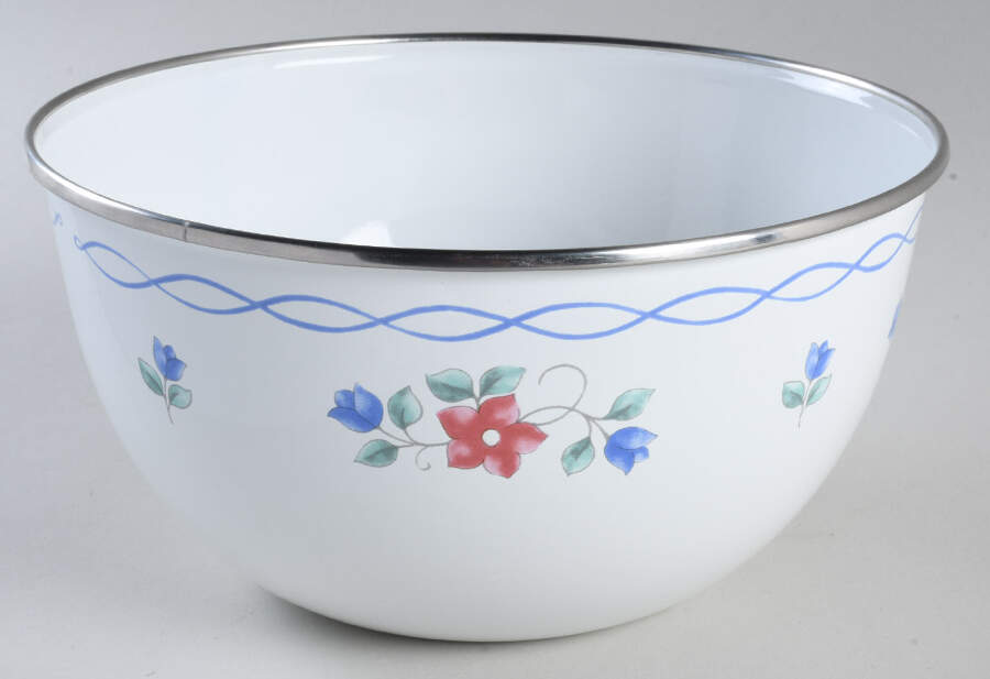 Bonnie Brae 8" Metal Bowl by Pfaltzgraff-1