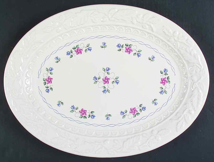 Bonnie Brae 18" Embossed Oval Serving Platter by Pfaltzgraff-1