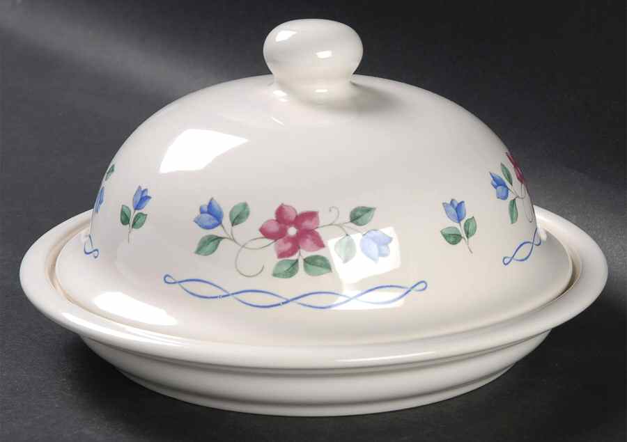 Bonnie Brae Round Covered Butter by Pfaltzgraff-1