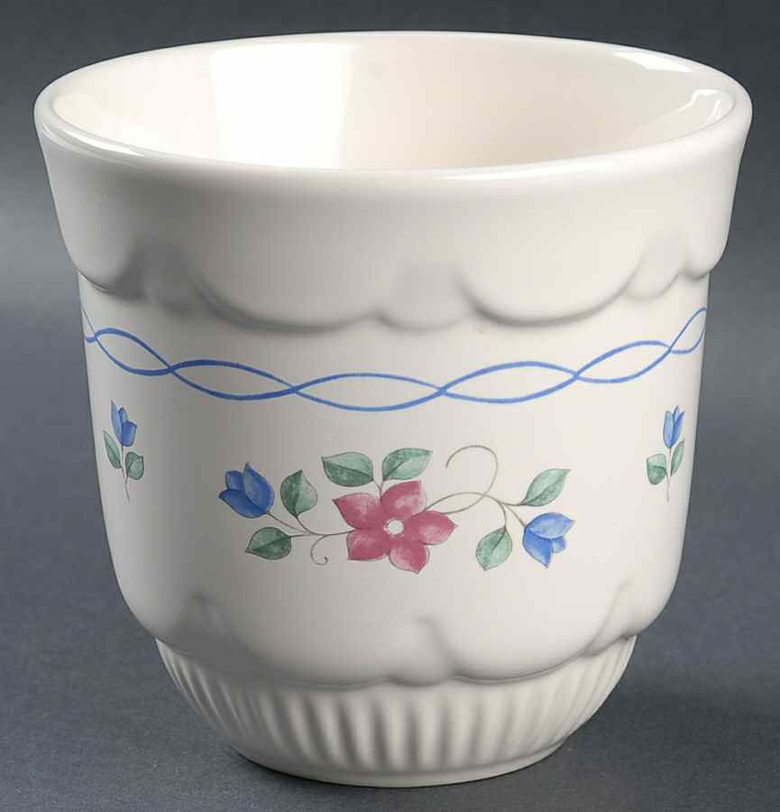 Bonnie Brae 4" Flower Pot by Pfaltzgraff-1