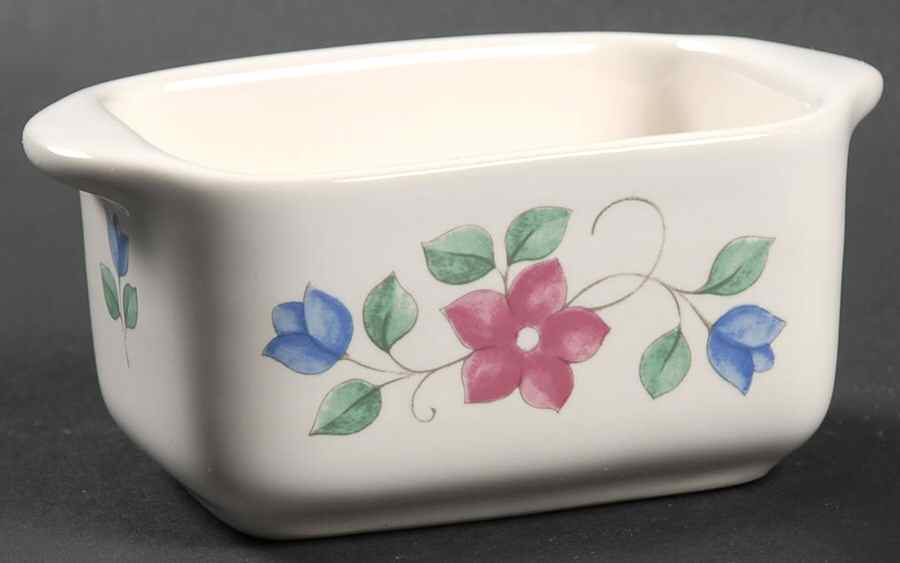 Bonnie Brae Sweetener Holder by Pfaltzgraff-1