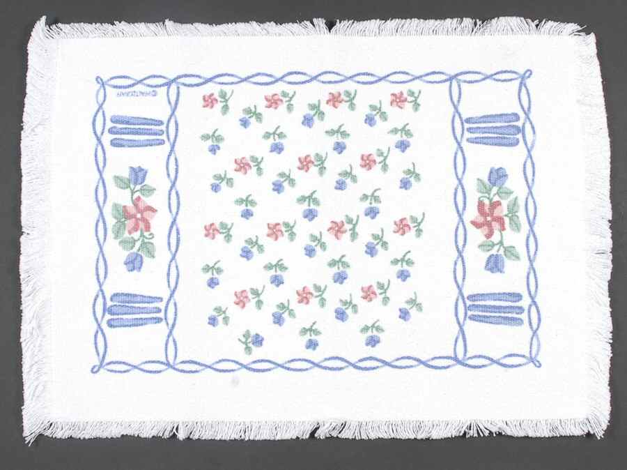 Bonnie Brae Cloth Placemat by Pfaltzgraff-1