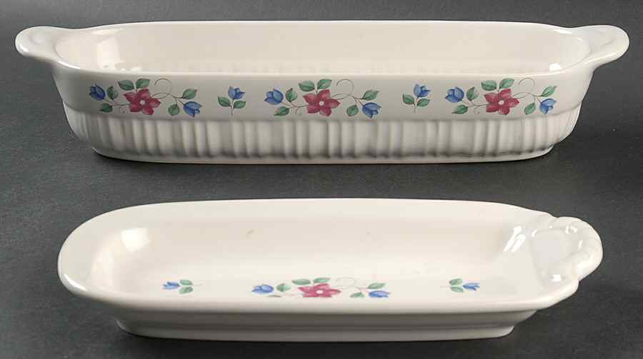 Bonnie Brae Cheese & Cracker (Crckr Srvr & Cheese Tray) by Pfaltzgraff-1