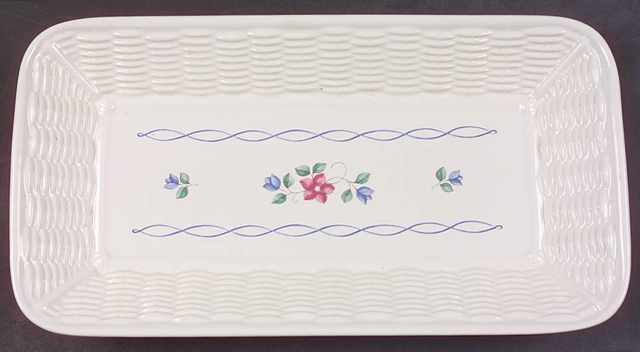 Bonnie Brae 12" Bread Basket by Pfaltzgraff-1